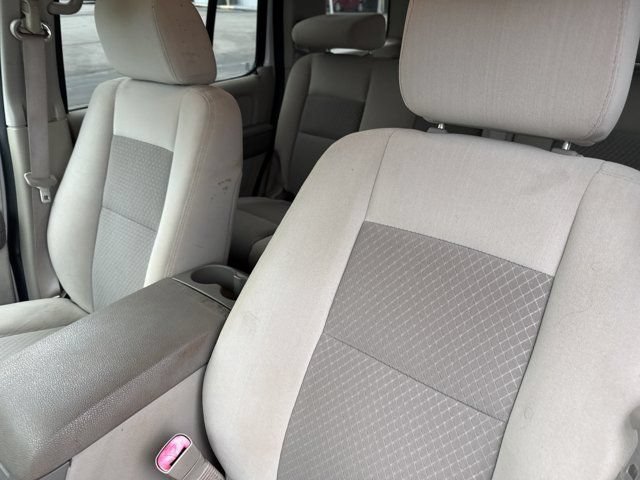 Used 2006 Ford Explorer XLS RWD image 12