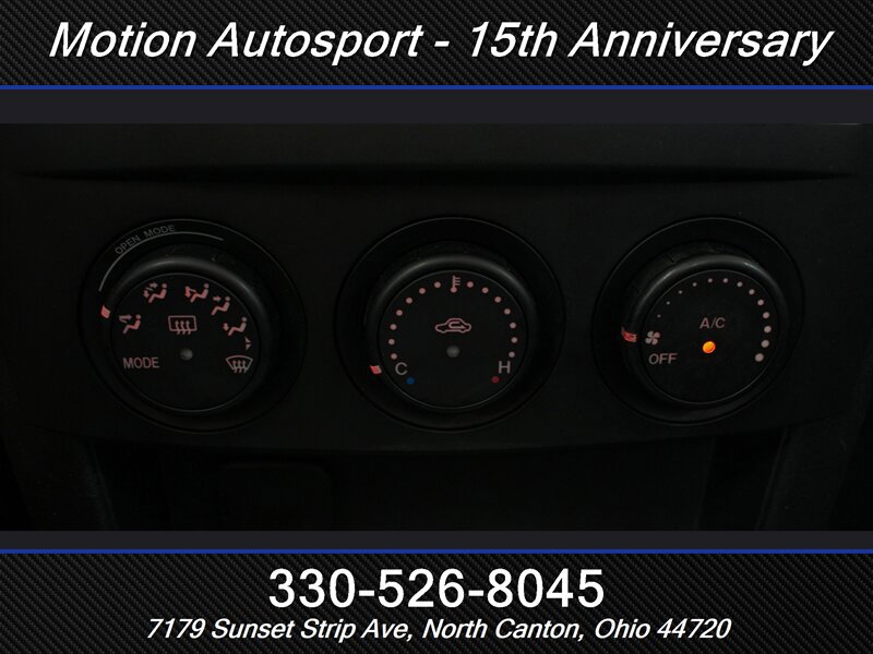 Used 2006 MAZDA MX-5 Miata Sport RWD image 26