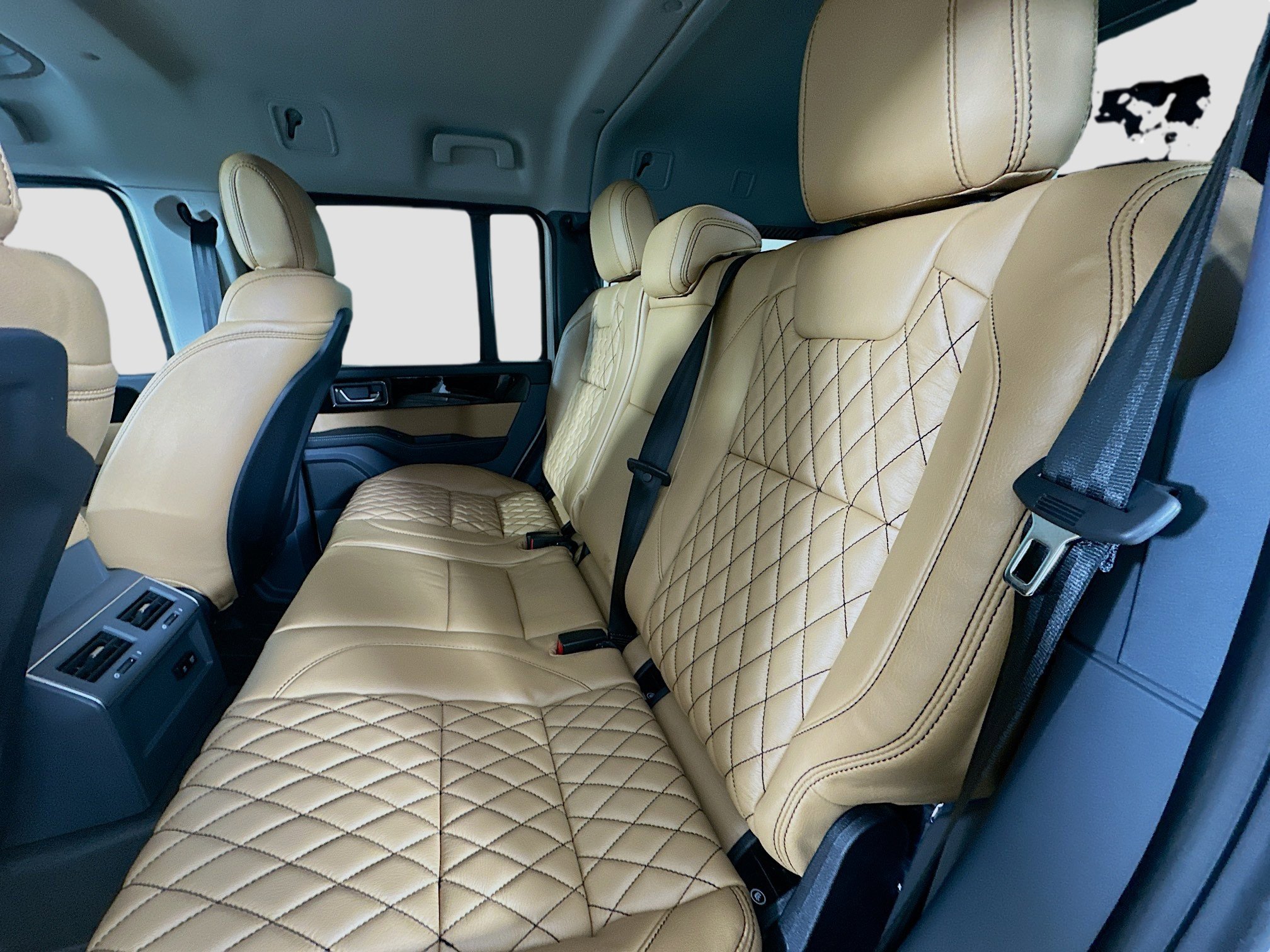 New 2025 INEOS Grenadier Fieldmaster Edition image 36