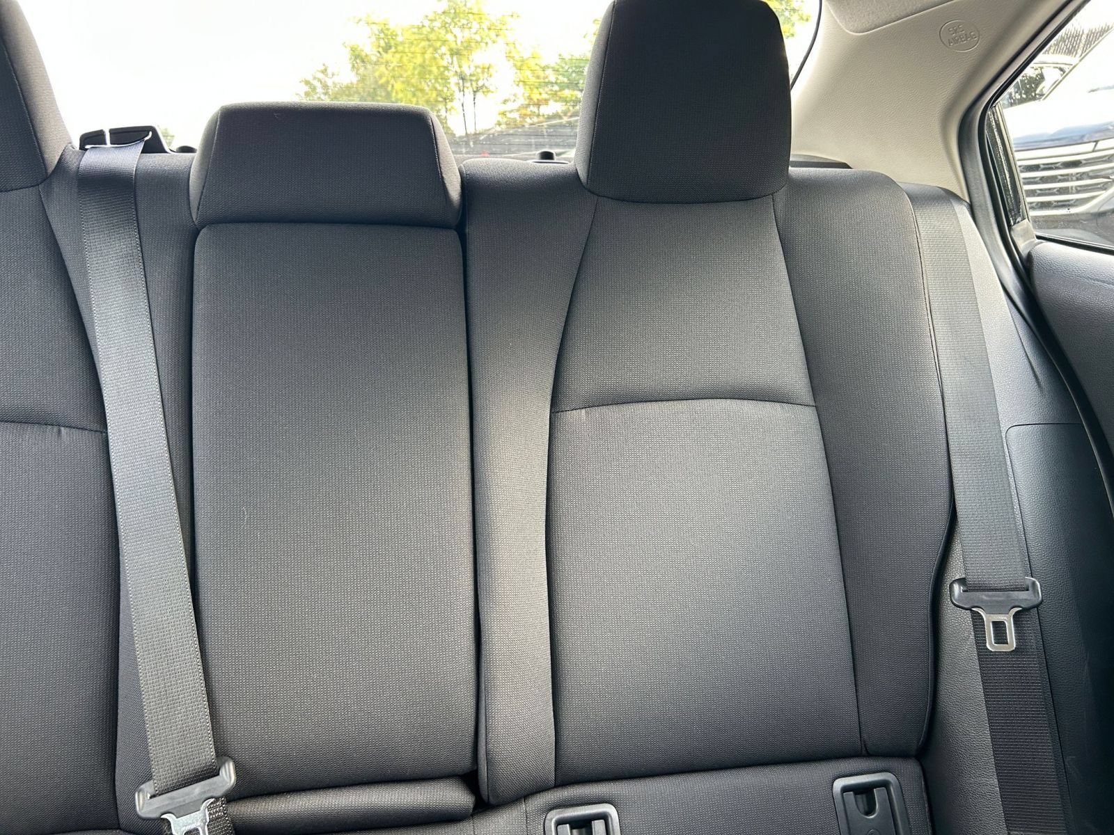 Used 2025 Toyota Corolla LE FWD image 31