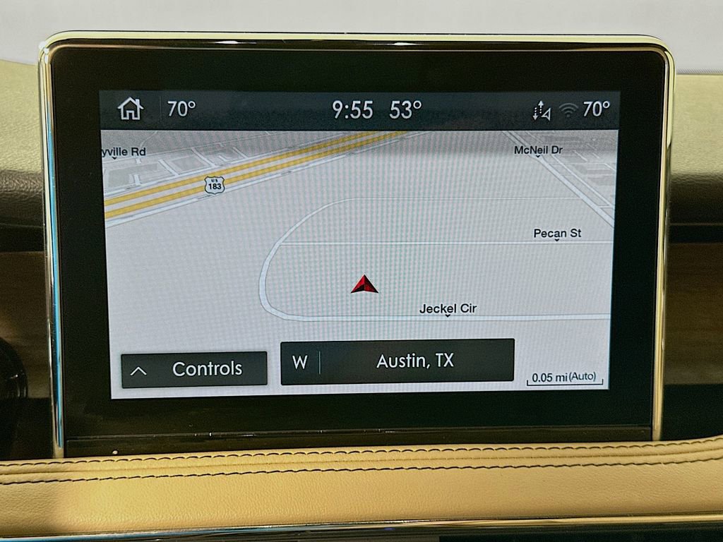 Used 2022 Lincoln Corsair Reserve w/ Elements Package FWD image 13