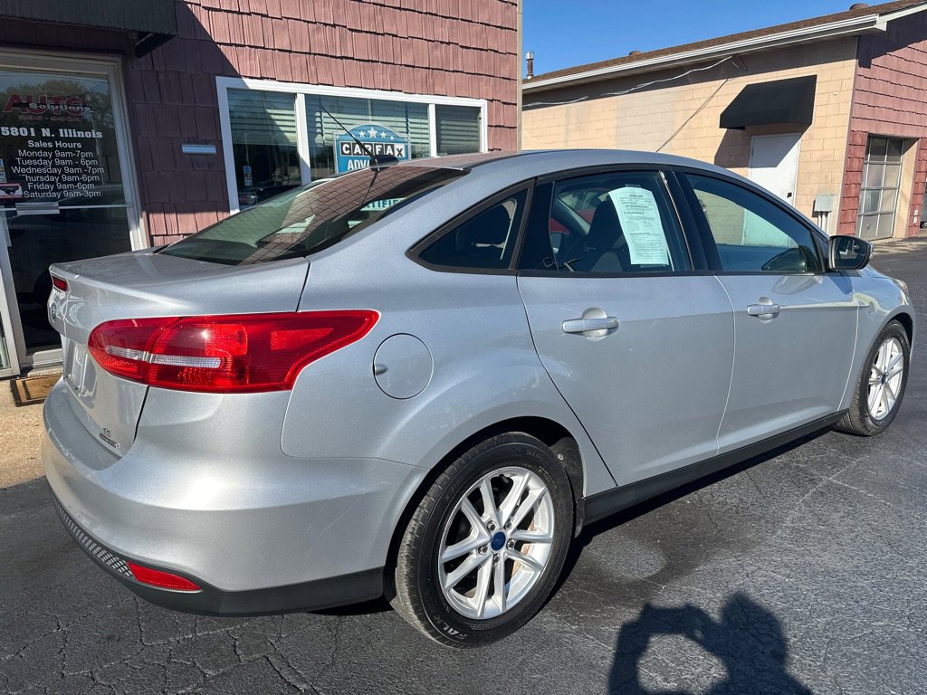 Used 2016 Ford Focus SE image 5