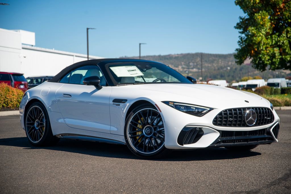 New 2026 Mercedes-Benz SL 63 AMG 4MATIC video 3