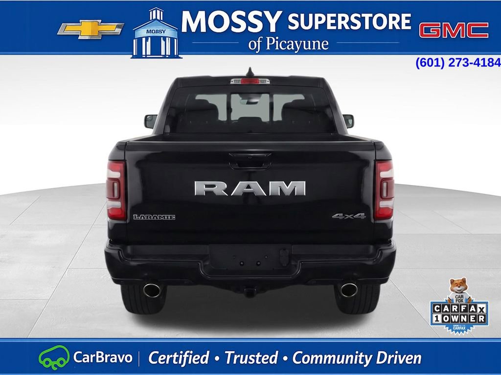 Used 2025 RAM 1500 Laramie w/ Sport Appearance Package image 9