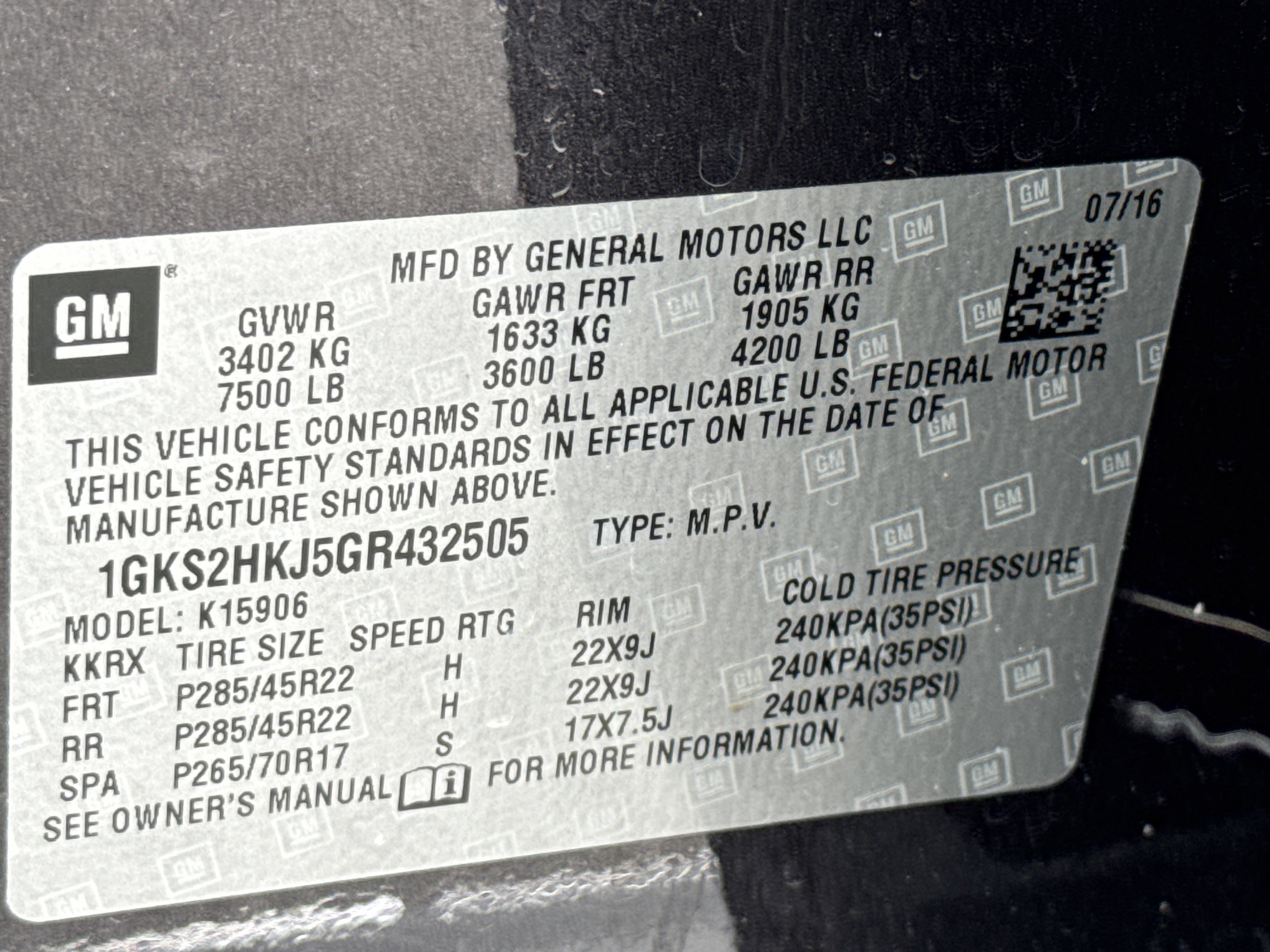 Used 2016 GMC Yukon XL Denali w/ Open Road Package image 40