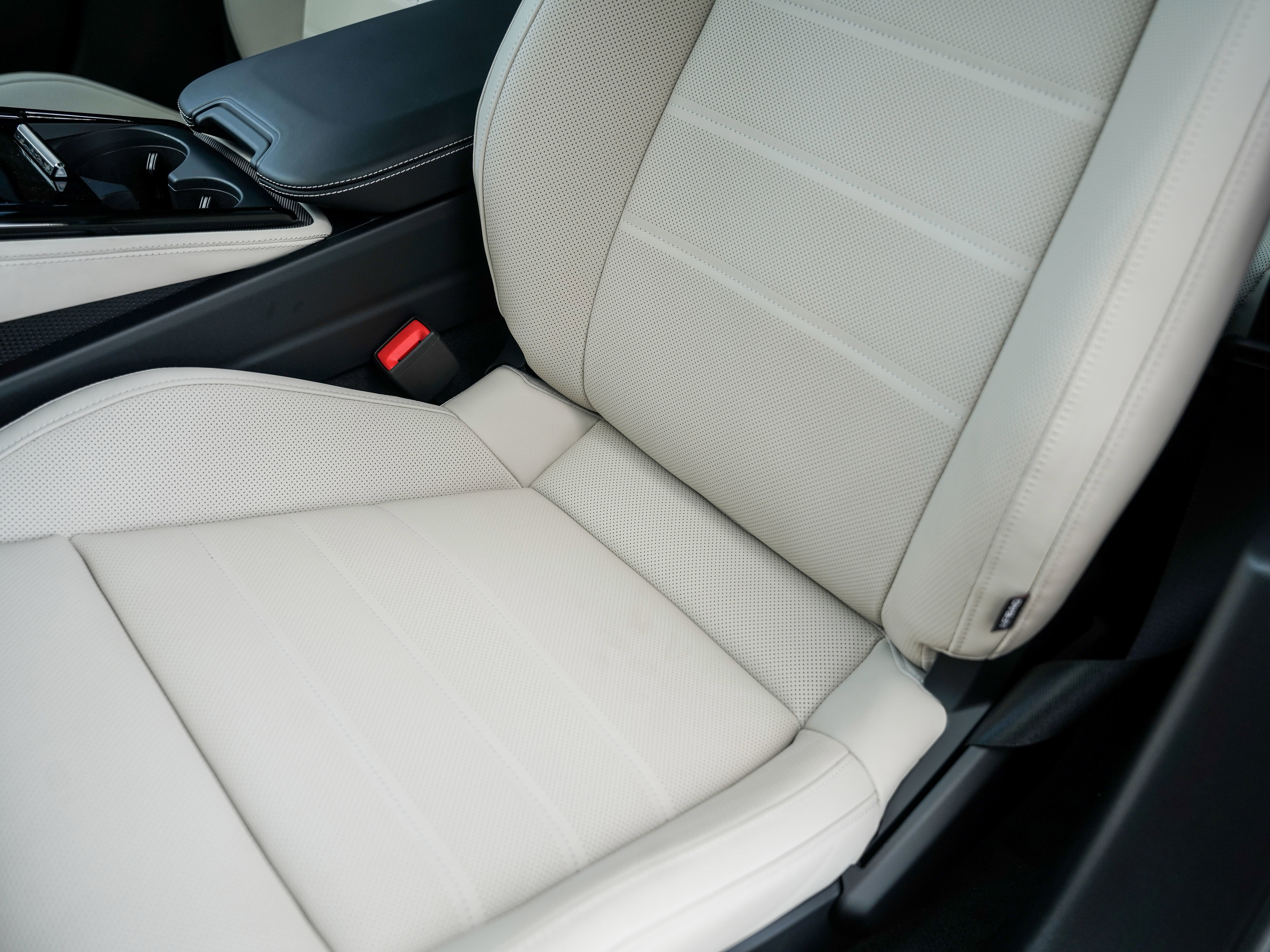 New 2026 Porsche Panamera 4 image 24