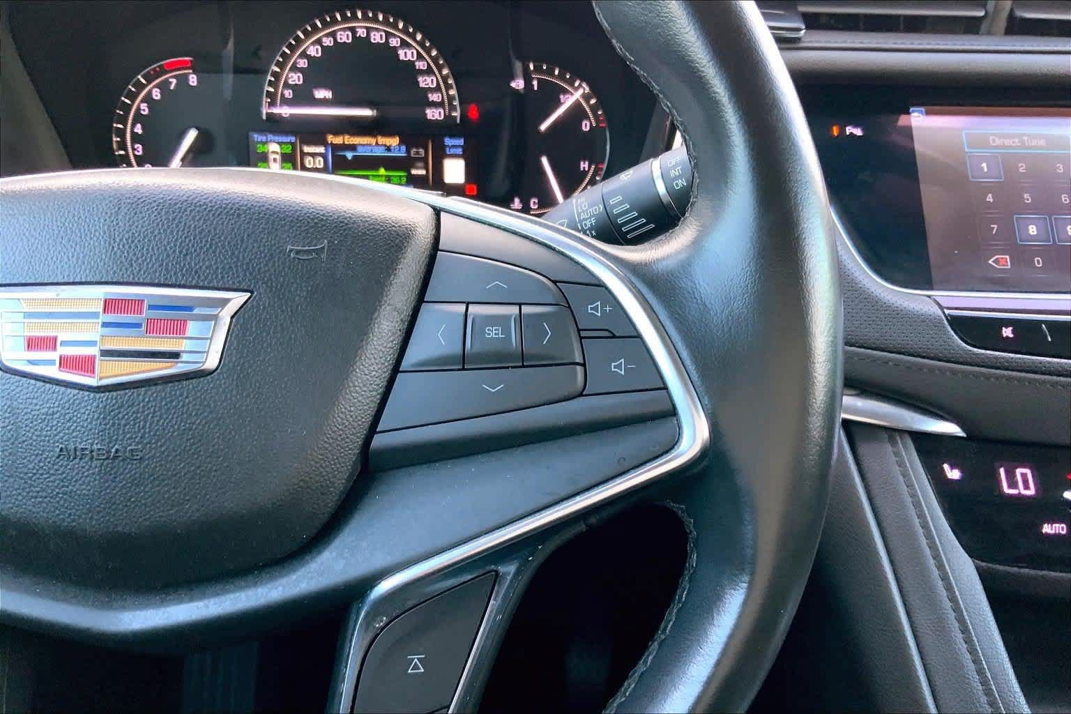 Used 2019 Cadillac XT5 Luxury FWD image 25