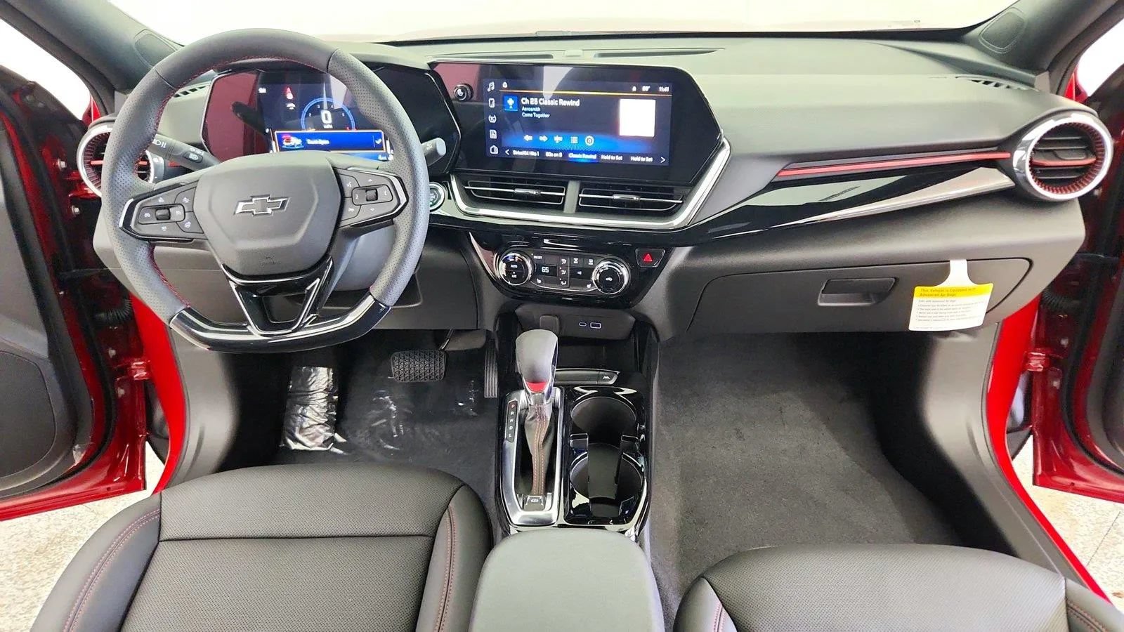 New 2026 Chevrolet Trax RS w/ Driver Confidence Package FWD image 25