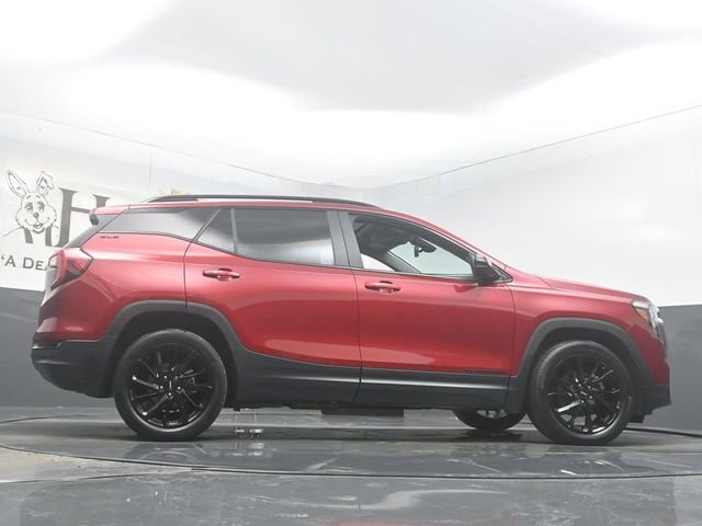 Used 2023 GMC Terrain SLE w/ Driver Convenience Package image 54