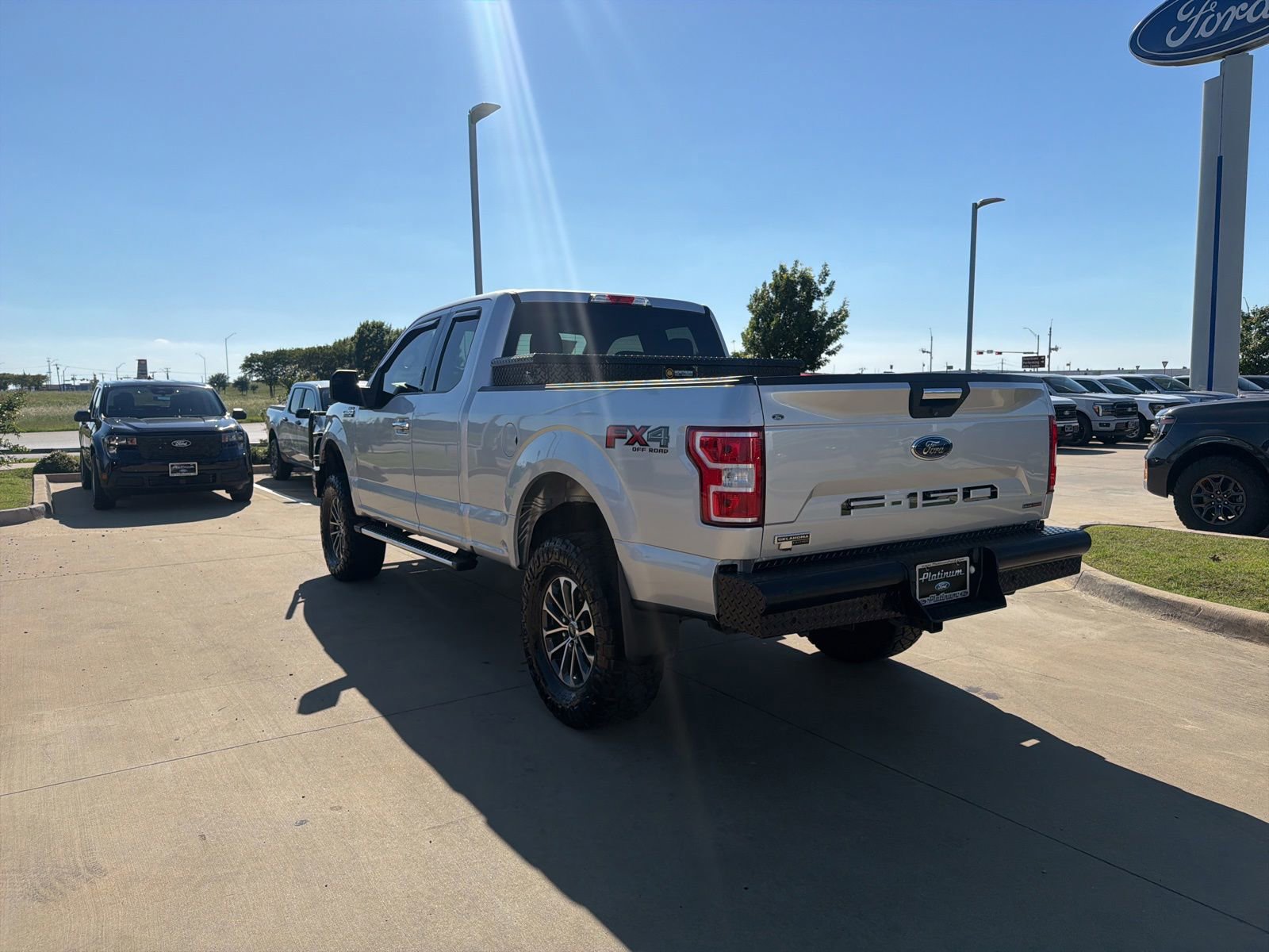 Used 2018 Ford F150 XLT w/ Equipment Group 301A Mid AWD/4WD image 3
