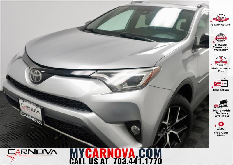 Used 2017 Toyota RAV4 SE image 1