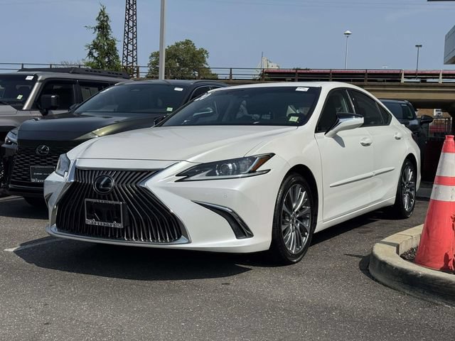 Used 2020 Lexus ES 350 w/ Premium Package FWD image 3