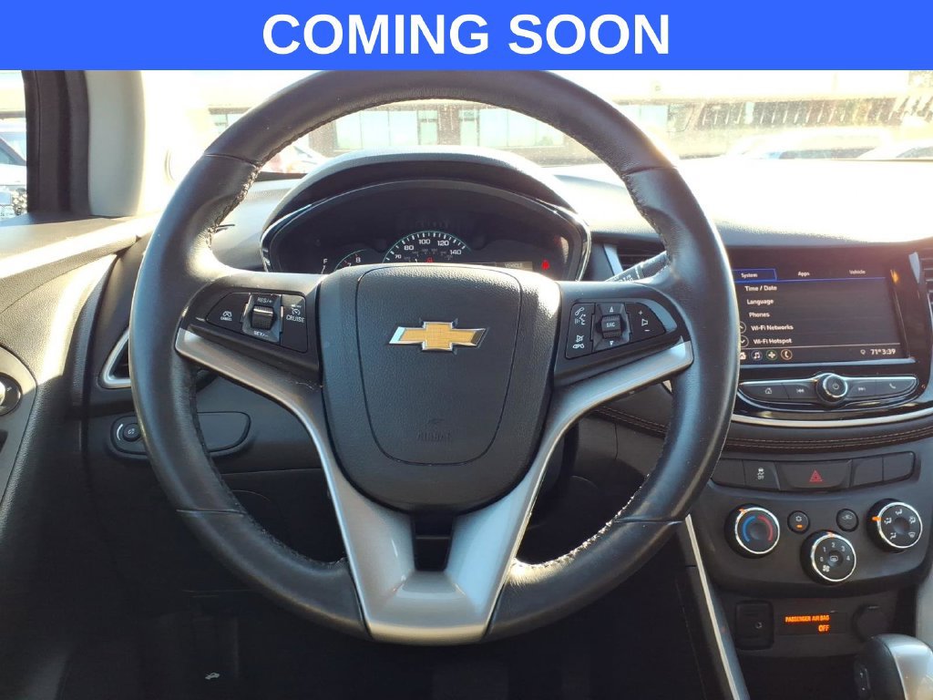 Used 2022 Chevrolet Trax LT w/ LT Convenience Package AWD/4WD image 12