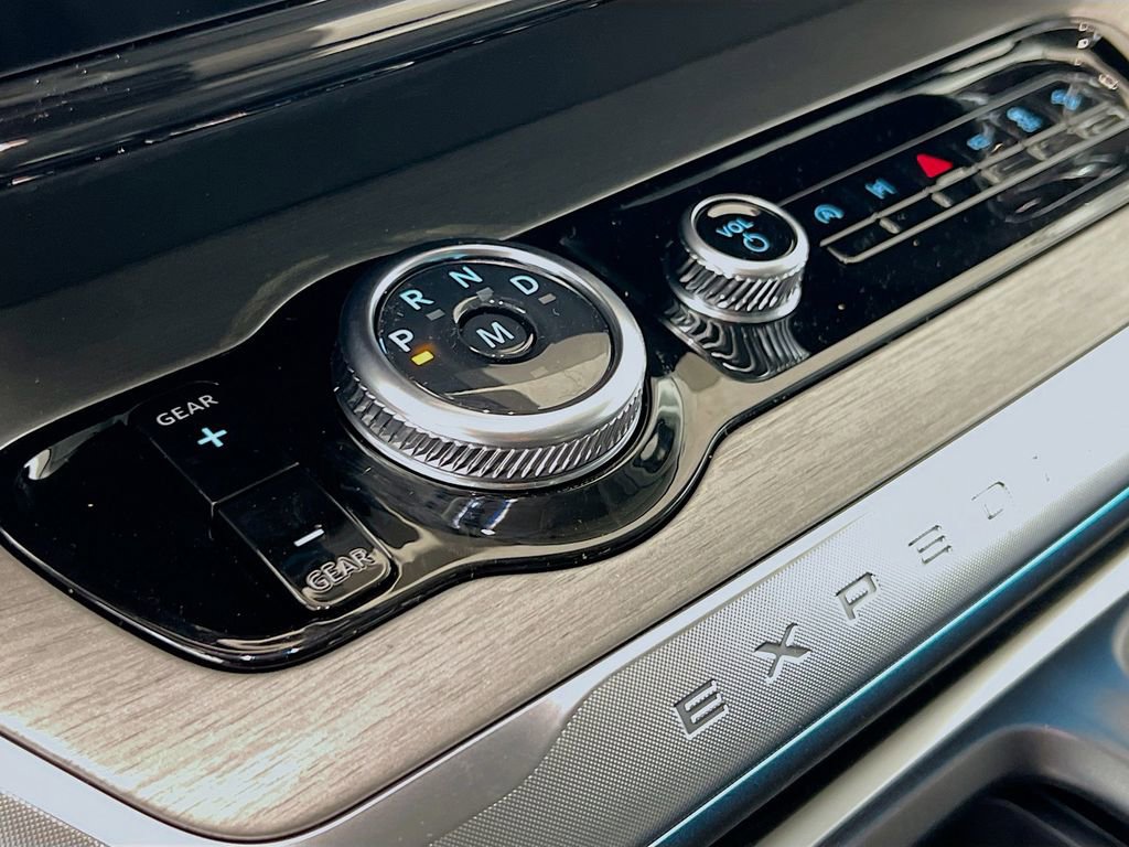 New 2026 Ford Expedition Max Platinum w/ Driver's Package image 10