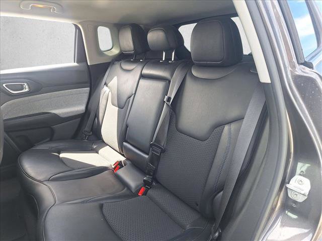 Used 2022 Jeep Compass Latitude image 14