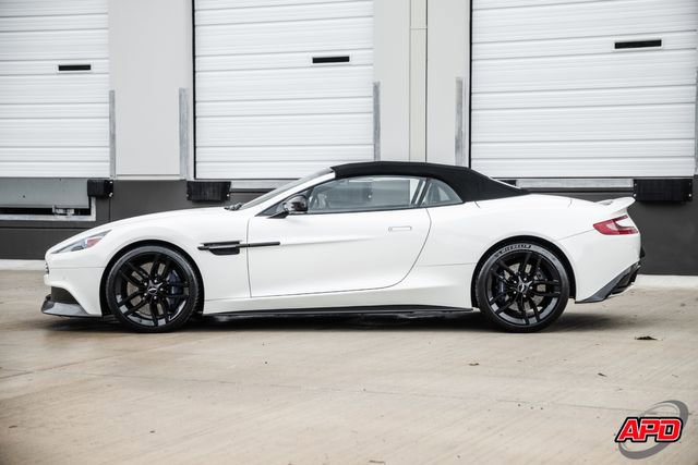 Used 2016 Aston Martin Vanquish Volante RWD image 41