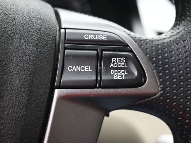 Used 2013 Honda Odyssey LX image 16