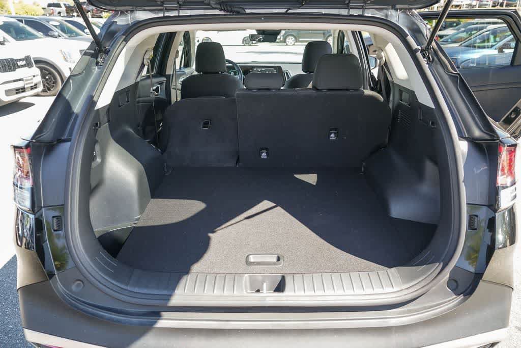 Certified 2025 Kia Sportage LX FWD image 25
