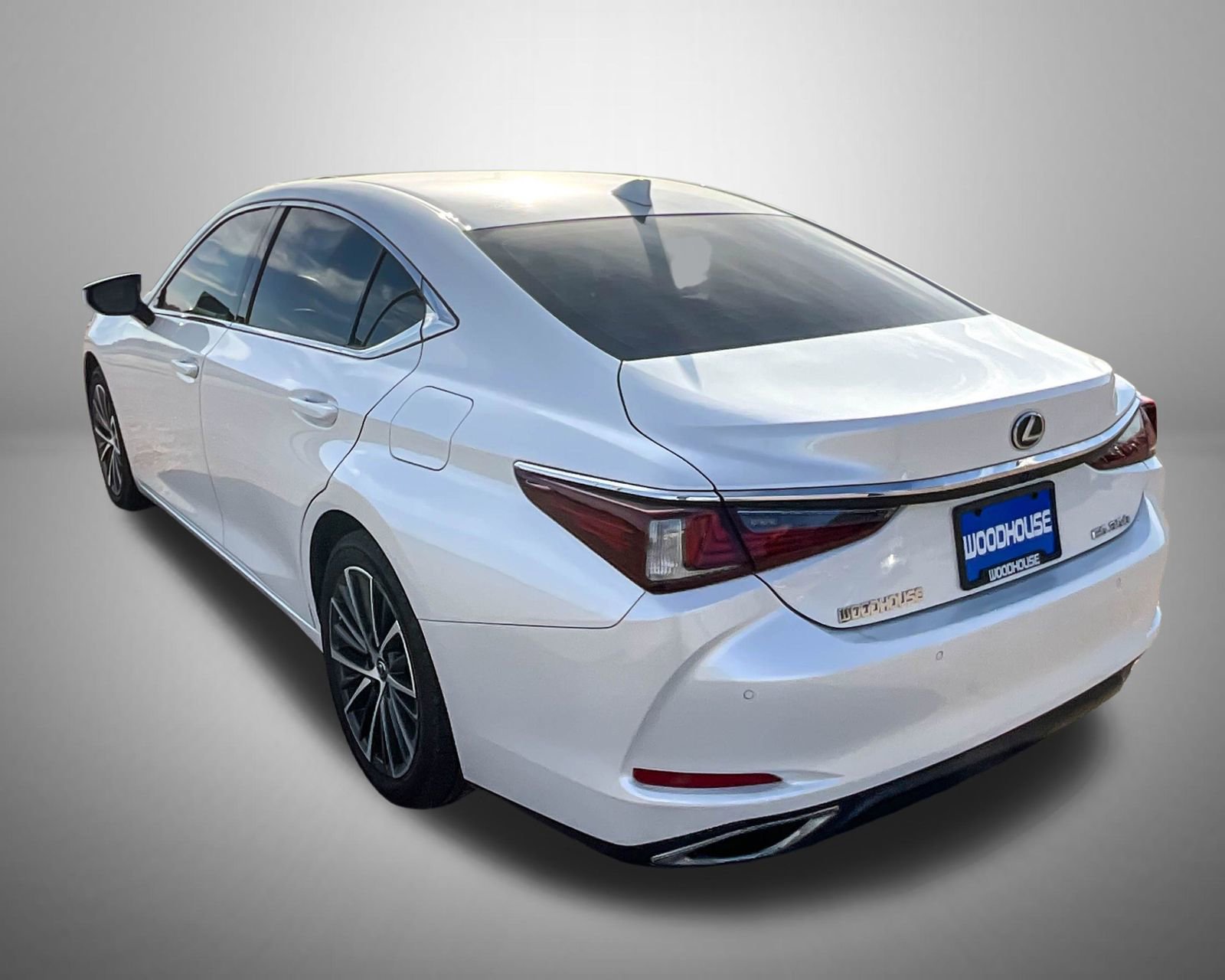 Used 2023 Lexus ES 350 w/ Premium Package image 7