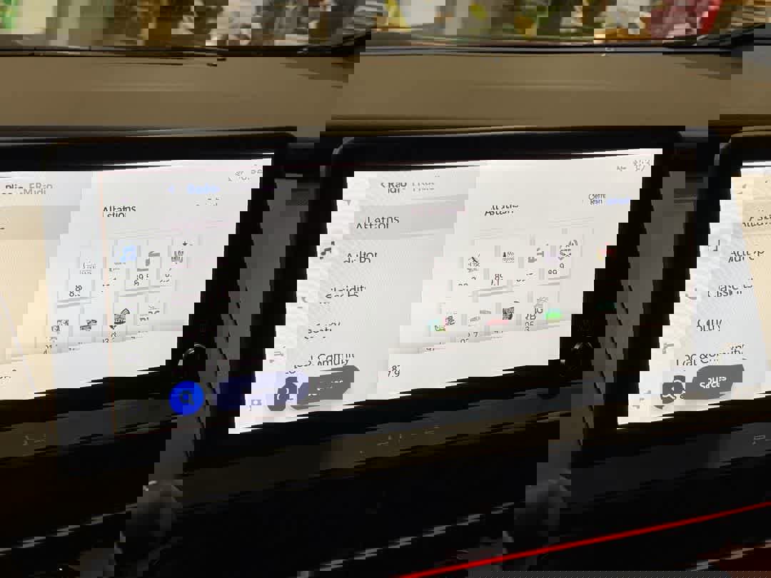 New 2026 Toyota Prius Plug-In Hybrid image 18