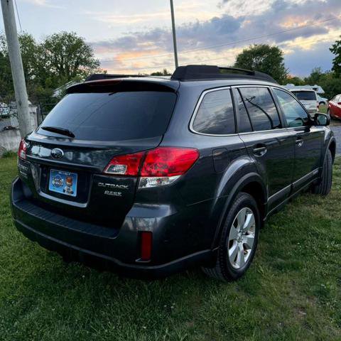 Used 2011 Subaru Outback 2.5i Premium AWD/4WD image 7