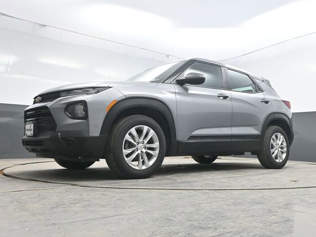 Used 2023 Chevrolet TrailBlazer LS AWD/4WD image 19
