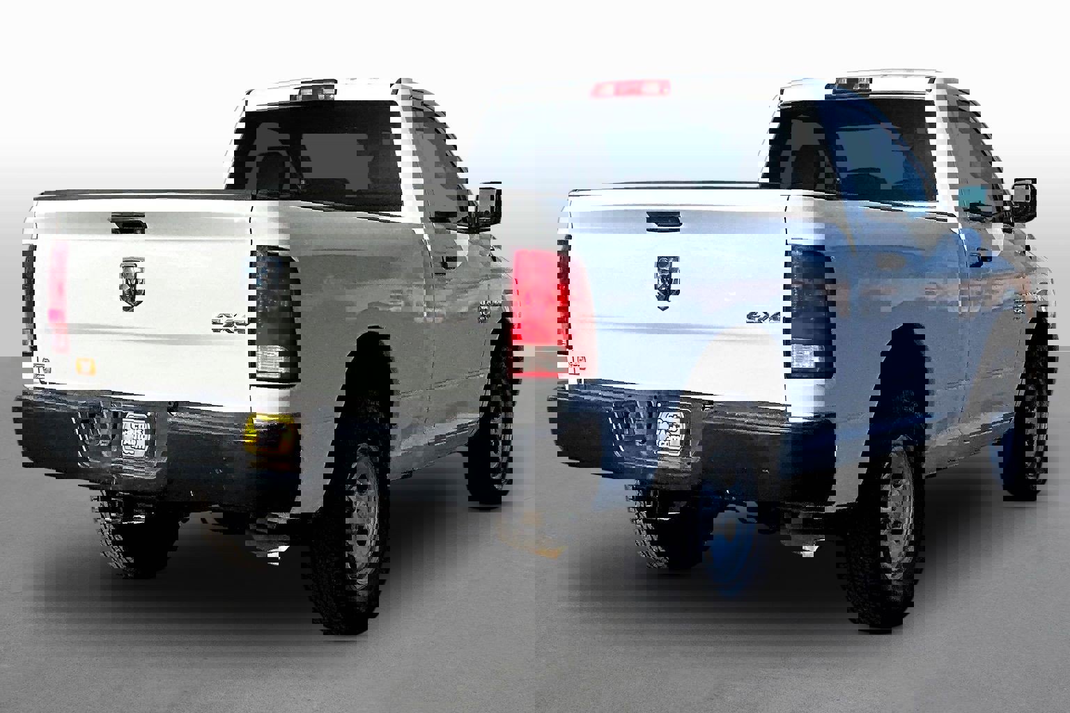 Used 2018 RAM 1500 Tradesman w/ Power & Remote Entry Group image 2