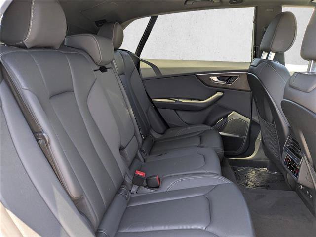 Used 2019 Audi Q8 Premium Plus w/ Premium Plus AWD/4WD image 23