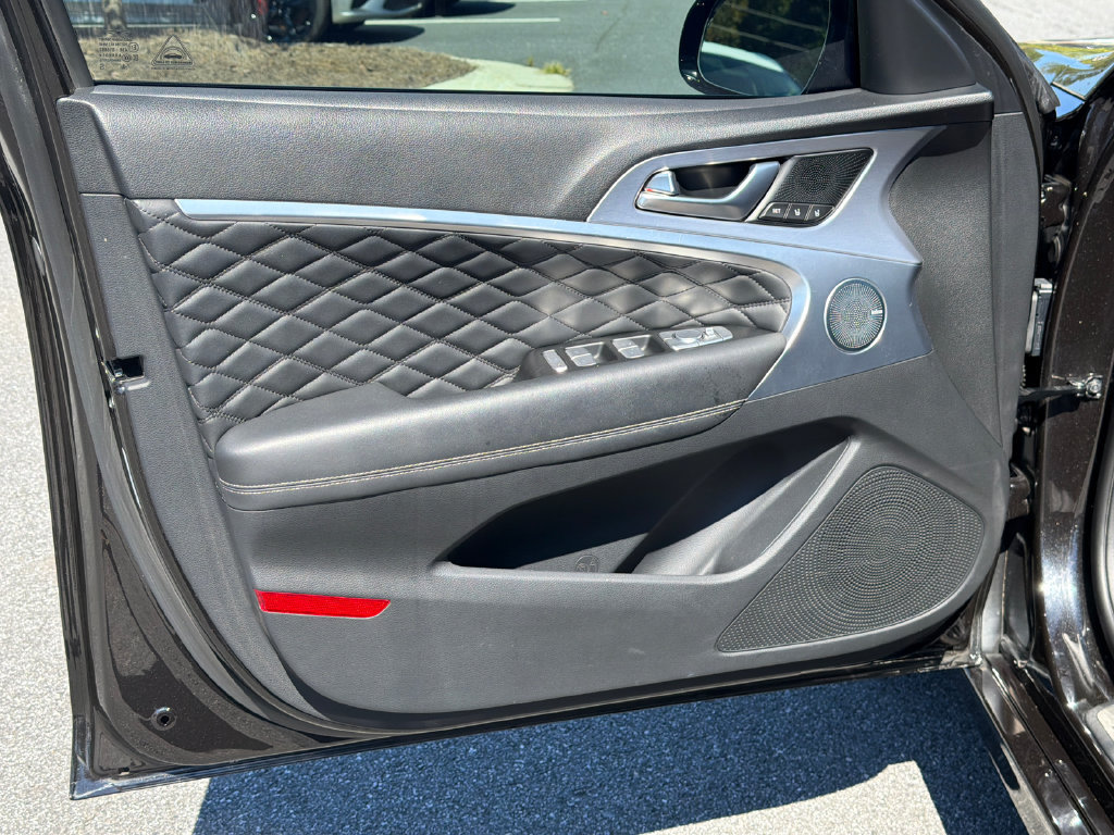 Used 2019 Genesis G70 3.3T Advanced w/ Prestige Package RWD image 12