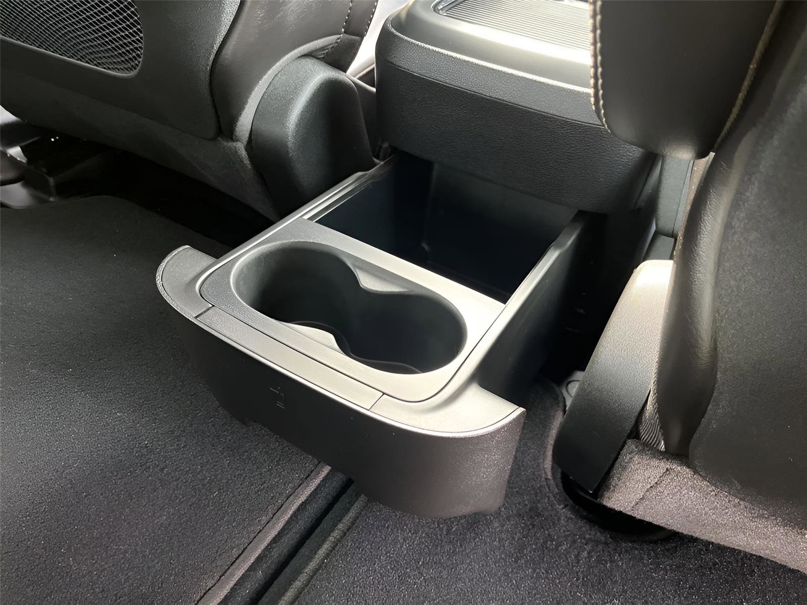 Used 2024 Chrysler Pacifica Touring-L w/ S Appearance Package image 30