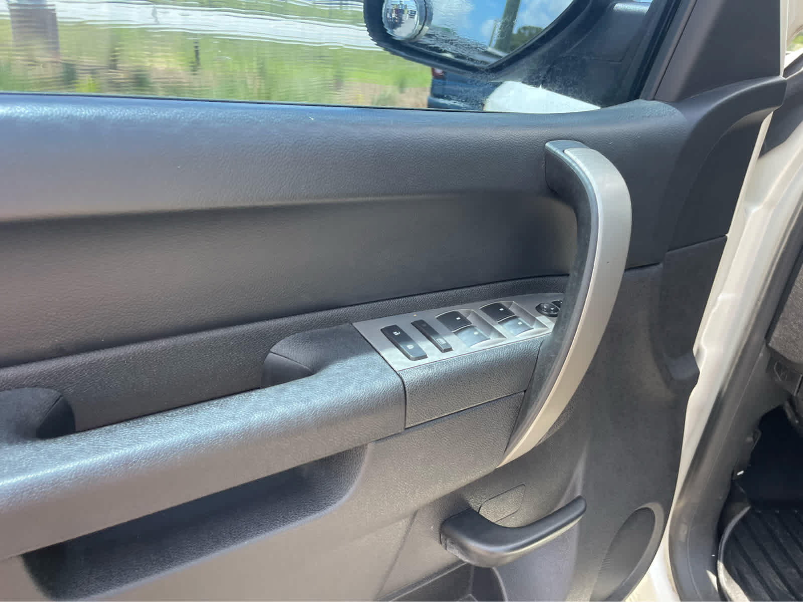 Used 2012 Chevrolet Silverado 1500 LT w/ All-Star Edition AWD/4WD image 11