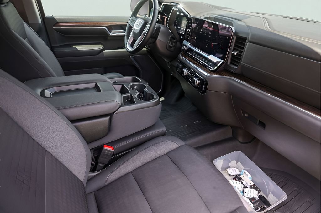 Used 2024 GMC Sierra 1500 SLE AWD/4WD image 31