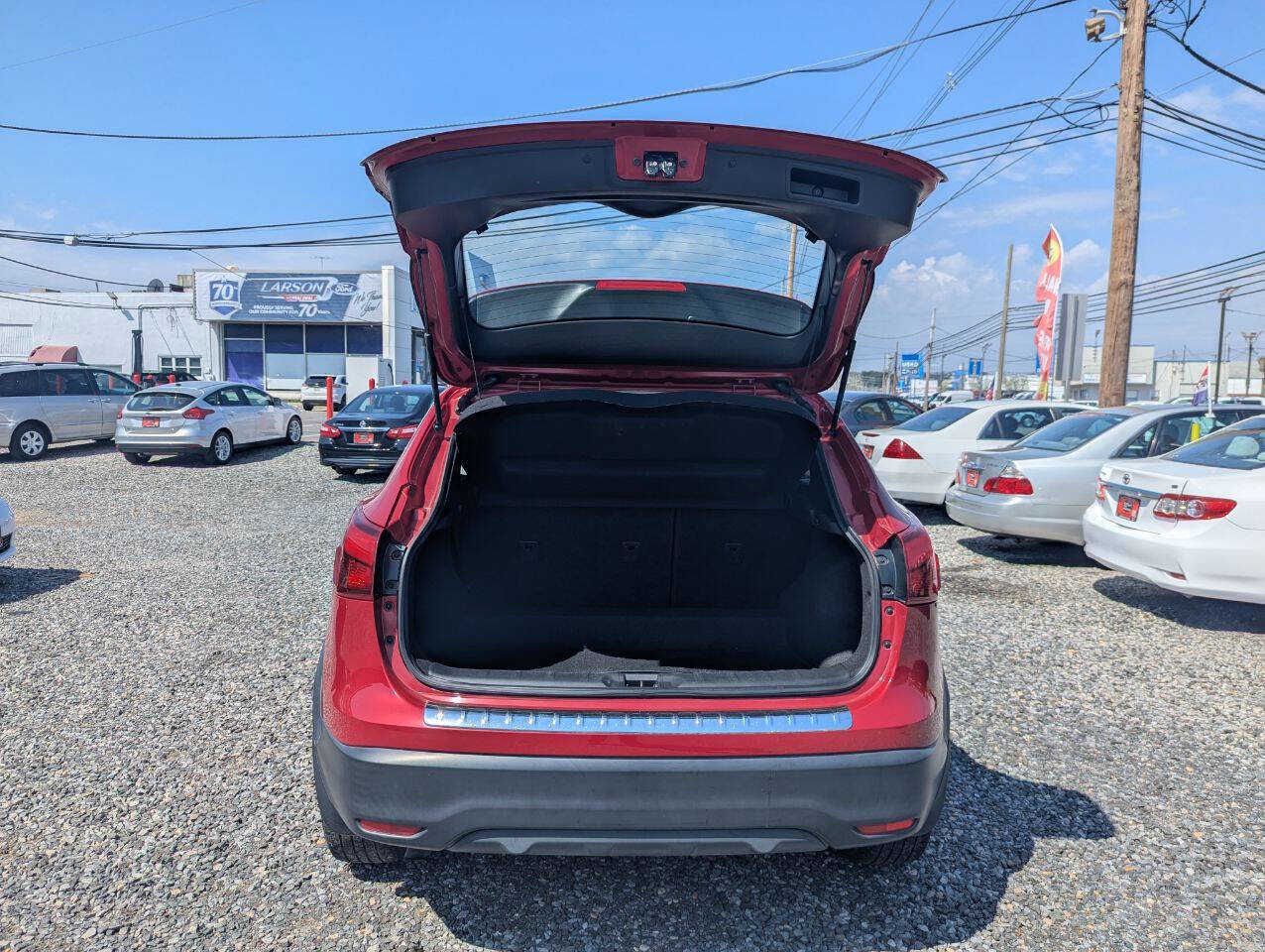 Used 2018 Nissan Rogue Sport S w/ S Appearance Package image 40