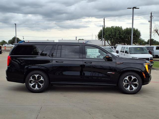 New 2026 GMC Yukon XL AT4 Ultimate w/ LPO, Floor Liner Package AWD/4WD image 2