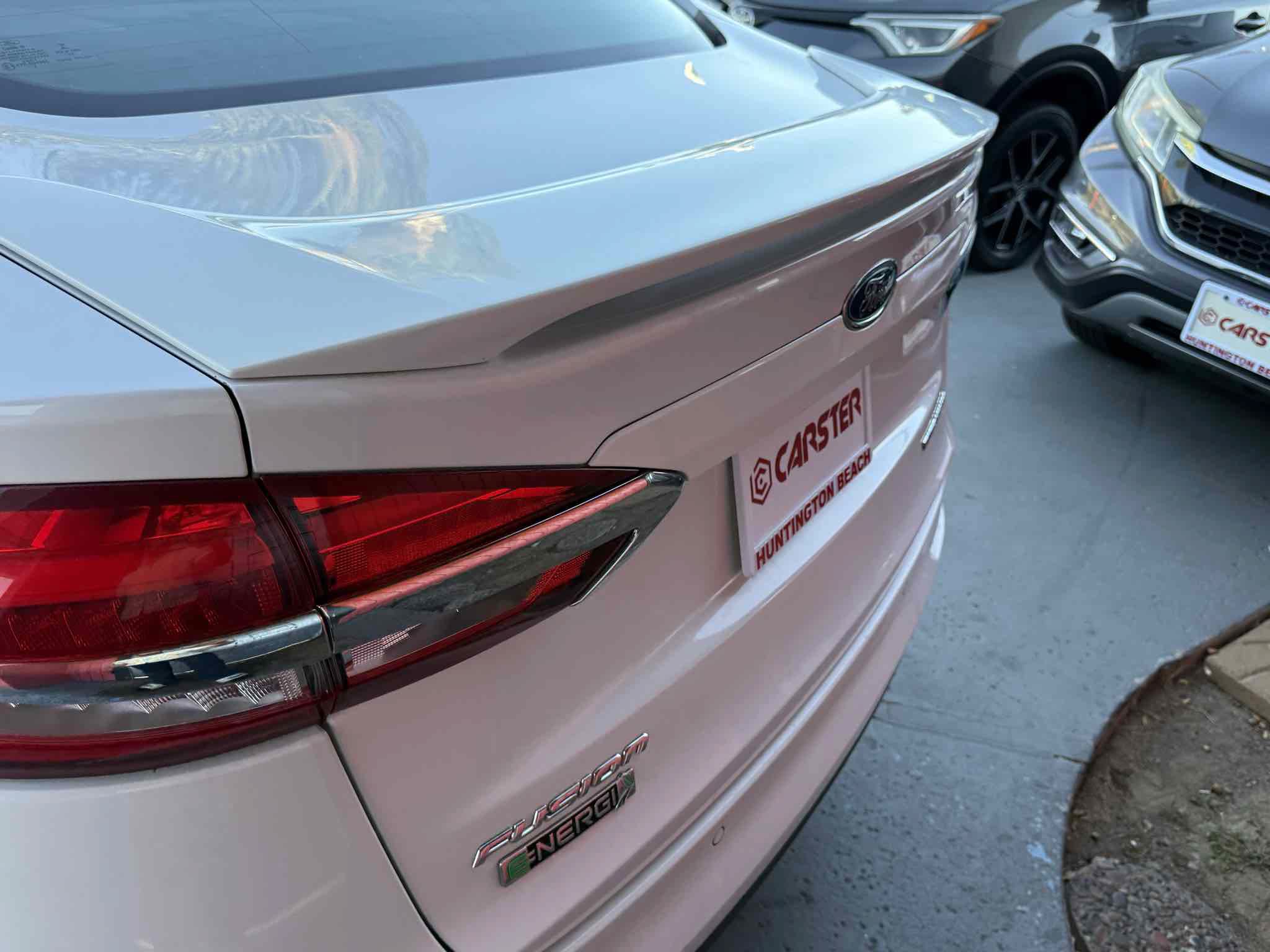 Used 2019 Ford Fusion Energi Titanium FWD image 41
