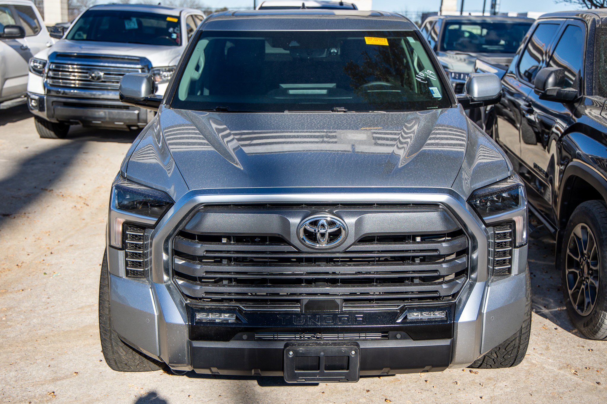 Used 2024 Toyota Tundra Limited image 5