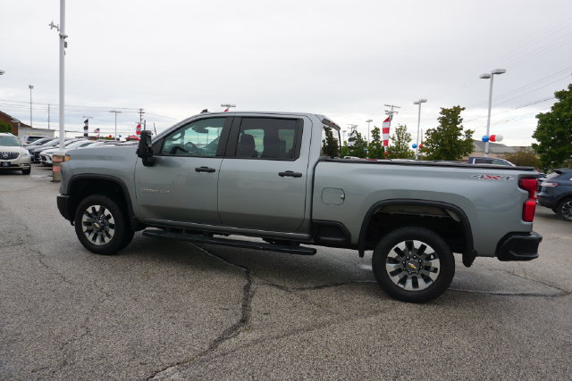 Used 2024 Chevrolet Silverado 2500 Custom w/ Custom Value Package AWD/4WD image 9