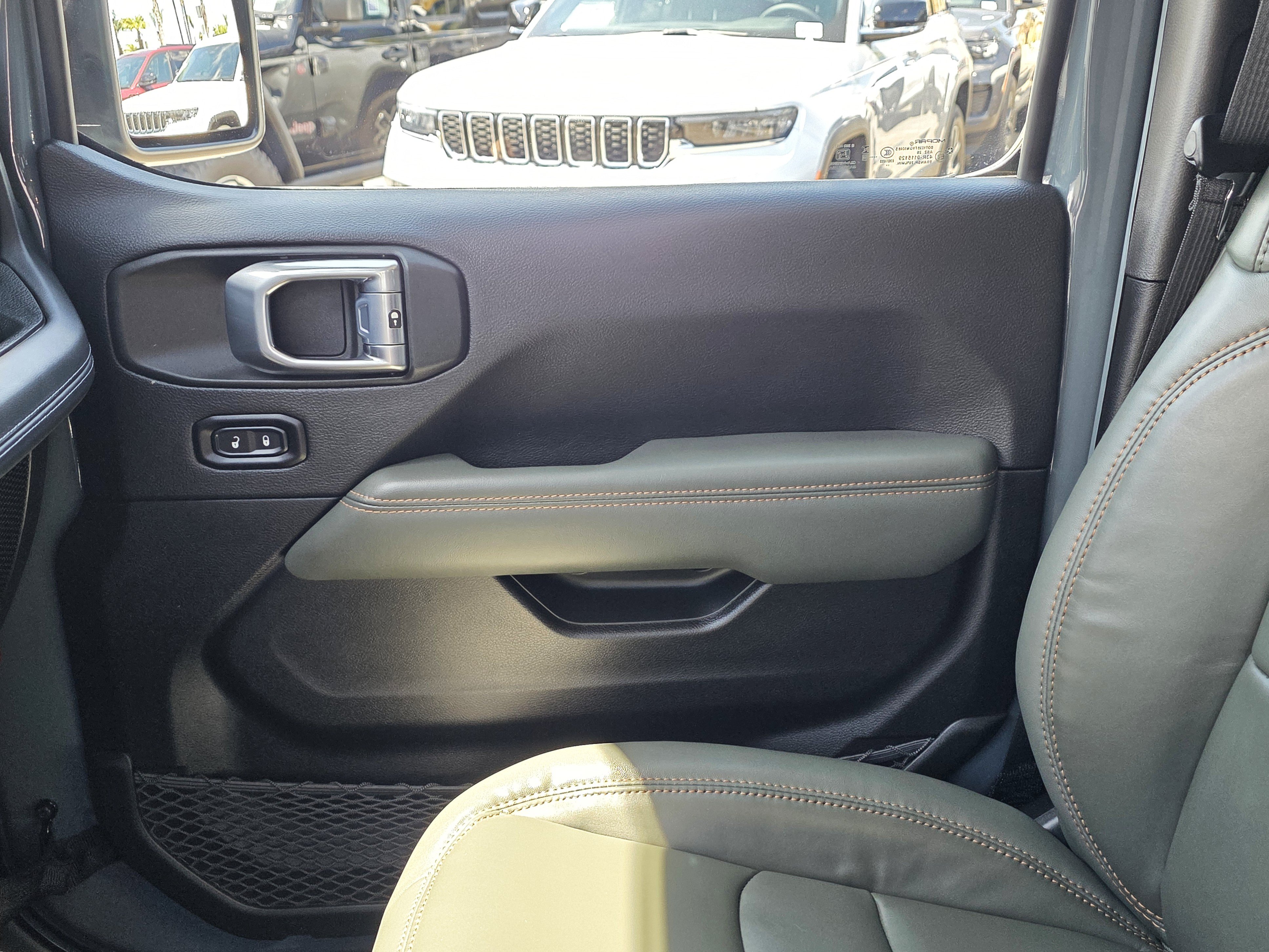 New 2026 Jeep Gladiator Mojave AWD/4WD image 10