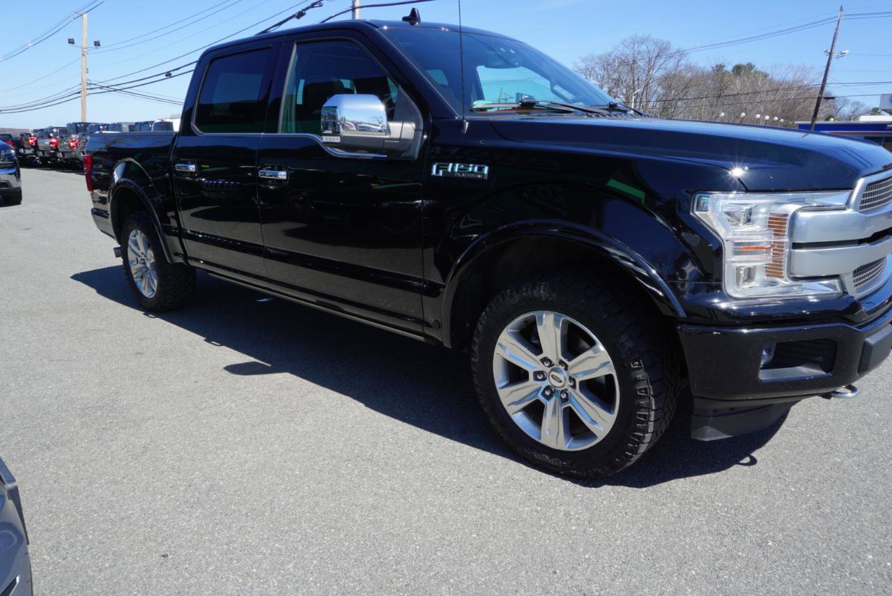 Used 2018 Ford F150 Platinum w/ Equipment Group 701A Luxury image 3