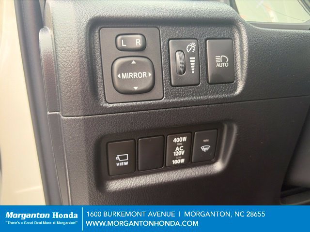 Used 2022 Toyota 4Runner Limited AWD/4WD image 16