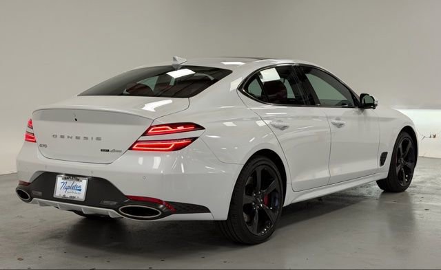 Used 2026 Genesis G70 3.3T Sport Prestige image 4