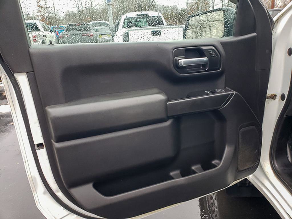 Used 2019 GMC Sierra 1500 w/ Convenience Package image 9