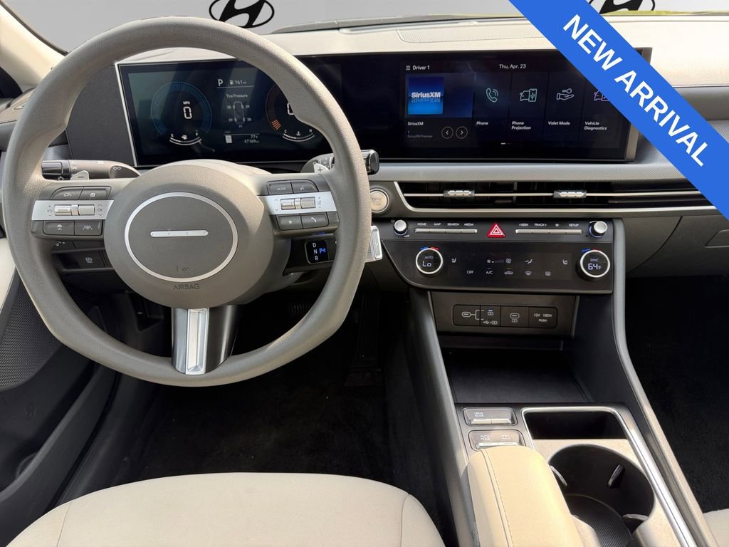 Certified 2025 Hyundai Sonata SEL FWD image 10