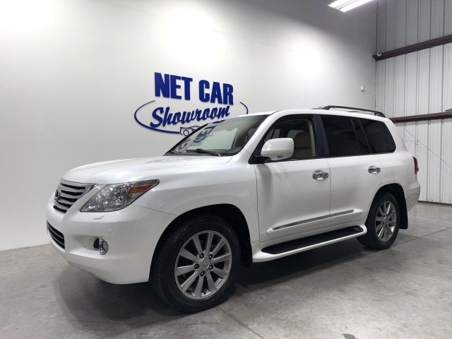 Used 2011 Lexus LX 570 4WD w/ Luxury Pkg image 5