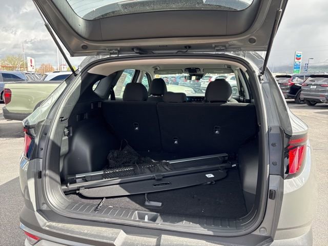 Used 2026 Hyundai Tucson SE AWD/4WD image 24