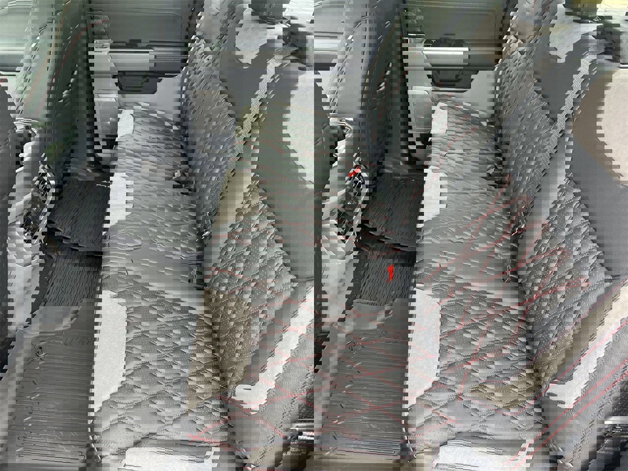 New 2025 Ford F250 XLT w/ Black Appearance Package image 28