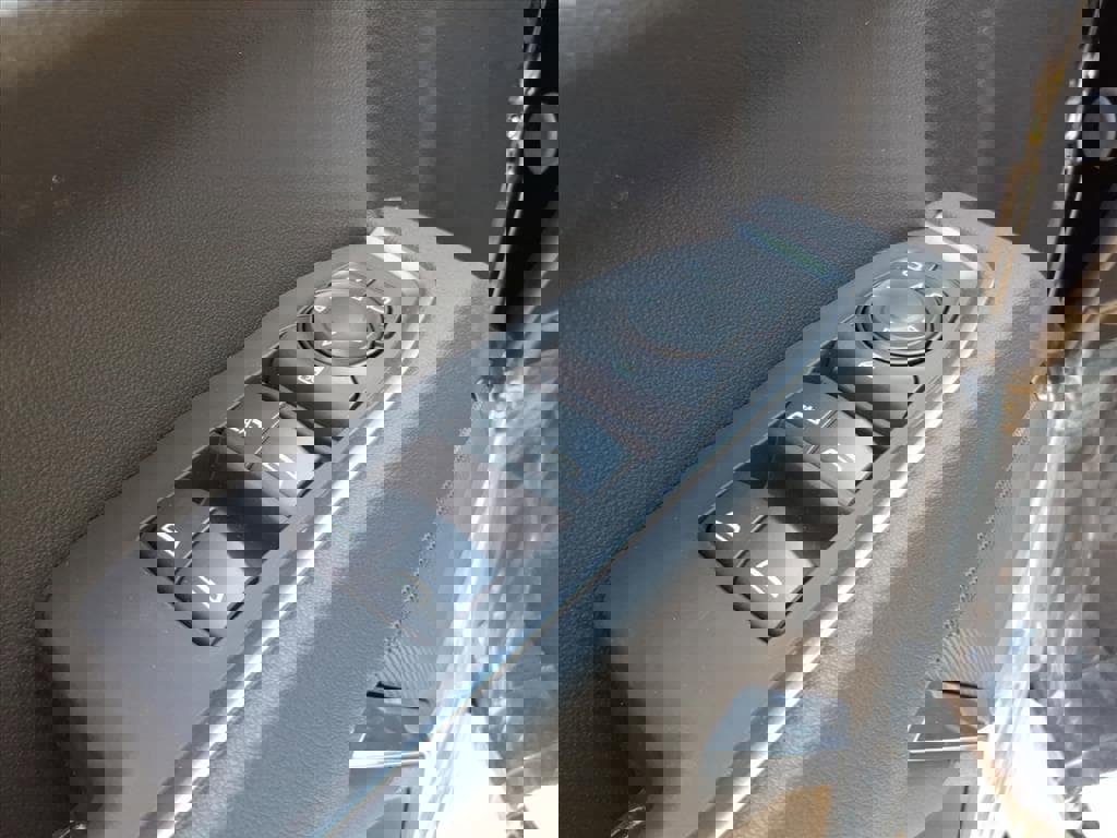 New 2026 GMC Sierra 1500 Elevation image 15