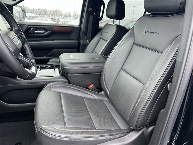 Certified 2025 GMC Yukon XL Denali image 13