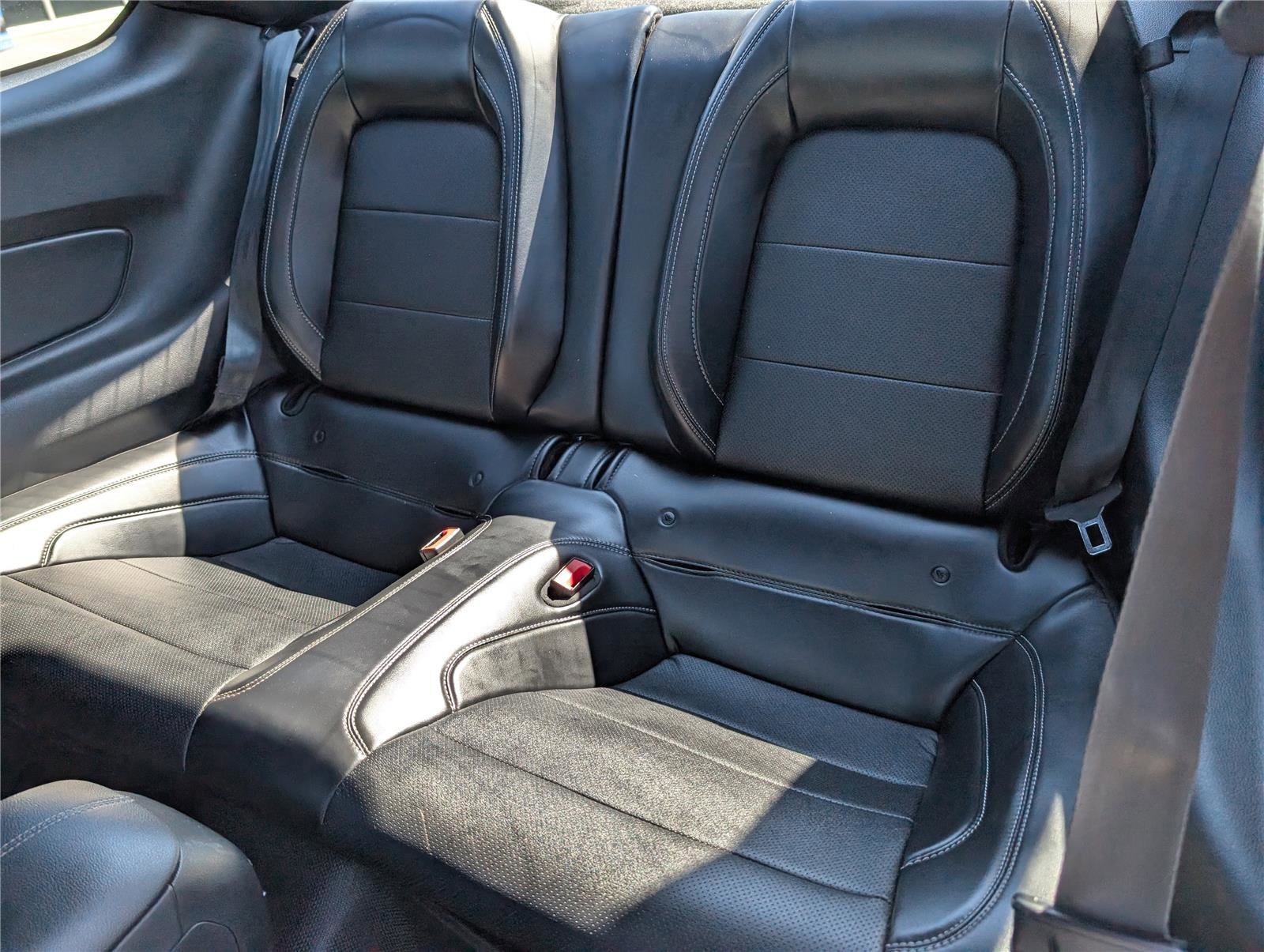 Used 2020 Ford Mustang GT Premium w/ GT Performance Package image 18