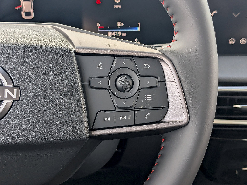 New 2027 Nissan Sentra SR w/ Floor Mat Package FWD image 16